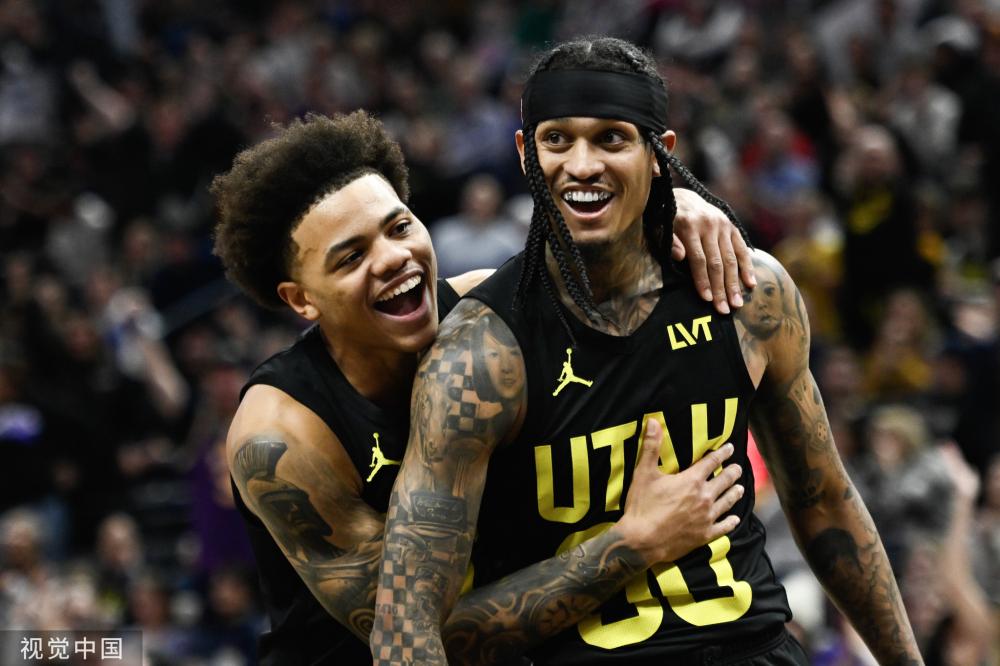 奇马耶夫足球场的神助攻.